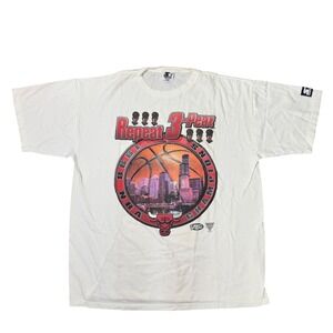 Vintage Starter Chicago Bulls 1998 NBA Champions 3 Peat NBA Finals Tshirt Size L